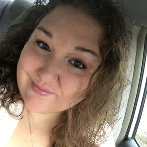 Meet your Posher, Brandy